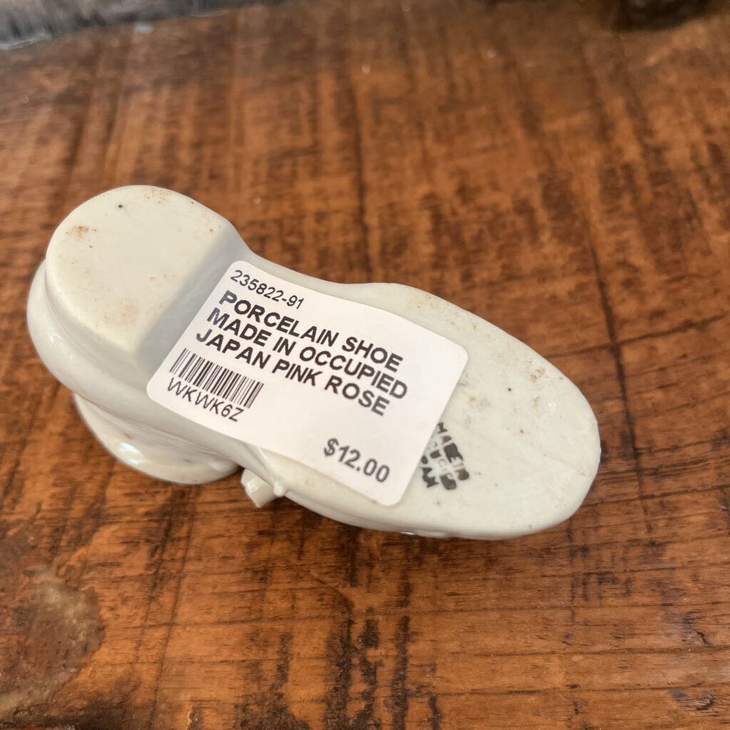 PORCELAIN SHOE MADE IN OCCUPIED JAPAN PINK ROSE AND BUD