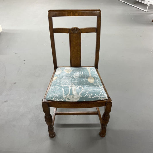 VINTAGE ACCENT CHAIR