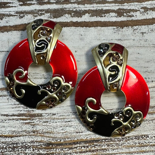 VTG CLIP ON EARRINGS