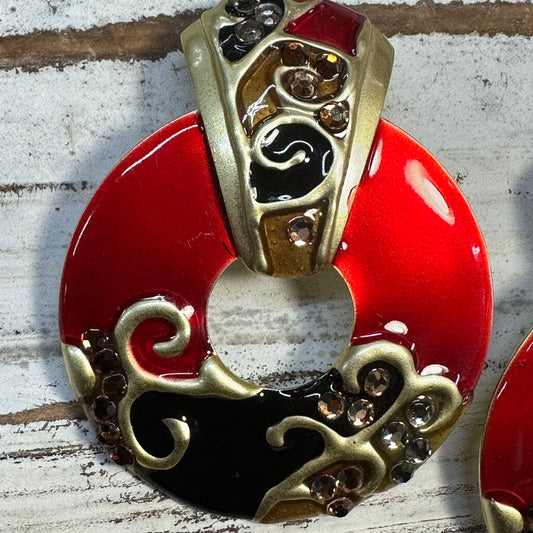 VTG CLIP ON EARRINGS