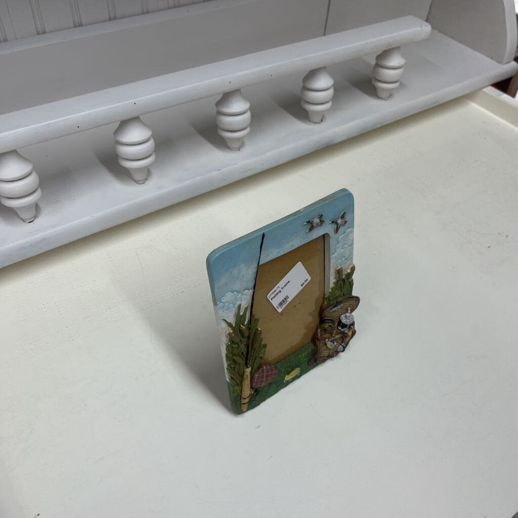 FISHING FRAME