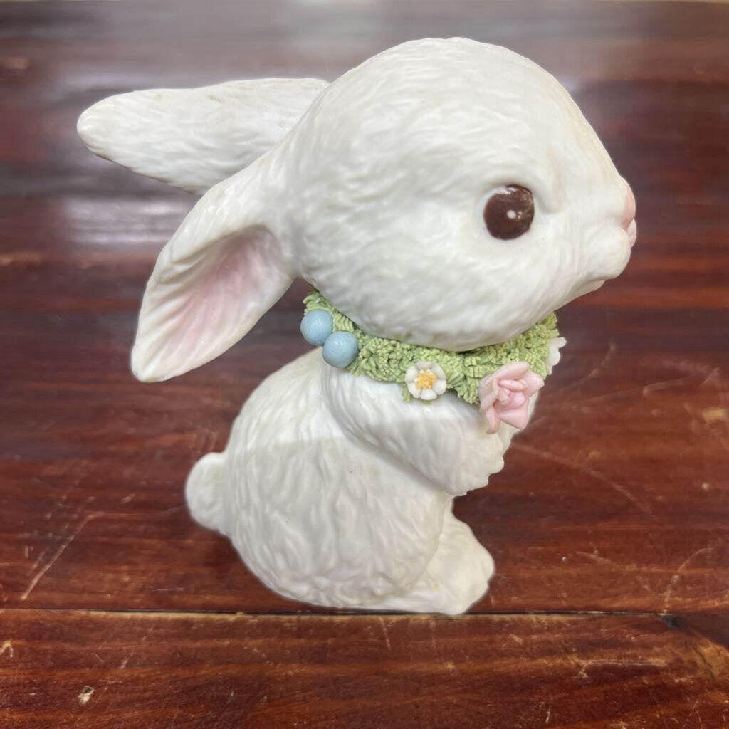 ENESCO BUNNY RABBIT CIRC 1987