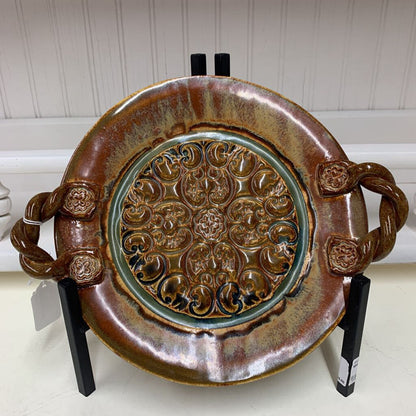 DOUBLE TWIST HANDLE POTTERY DISH