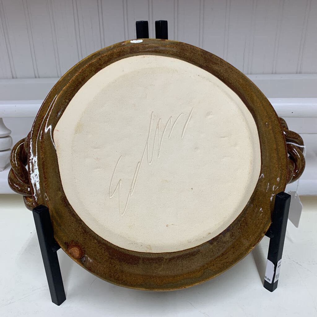 DOUBLE TWIST HANDLE POTTERY DISH