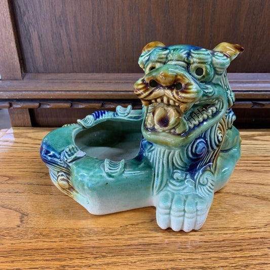 VINTAGE JAPANESE LION DOG ASHTRAY