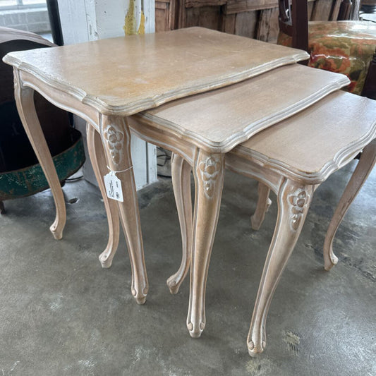 3PC PICKLED WOOD FRENCH NESTING TABLES