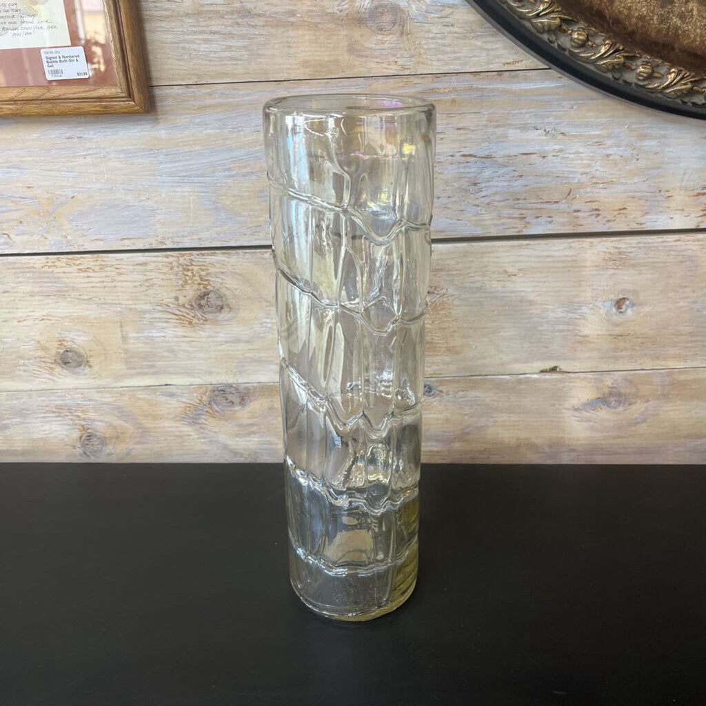 CLEAR VASE