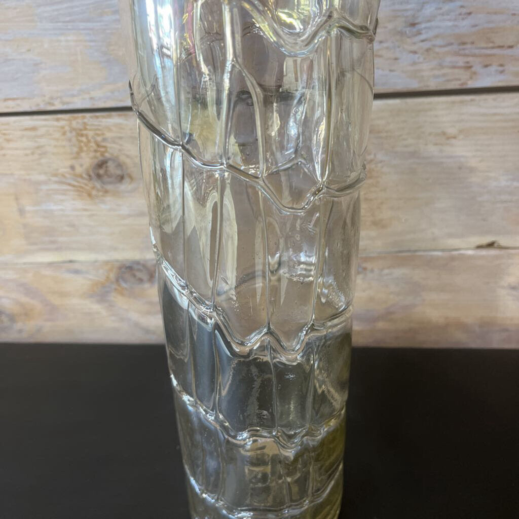 CLEAR VASE