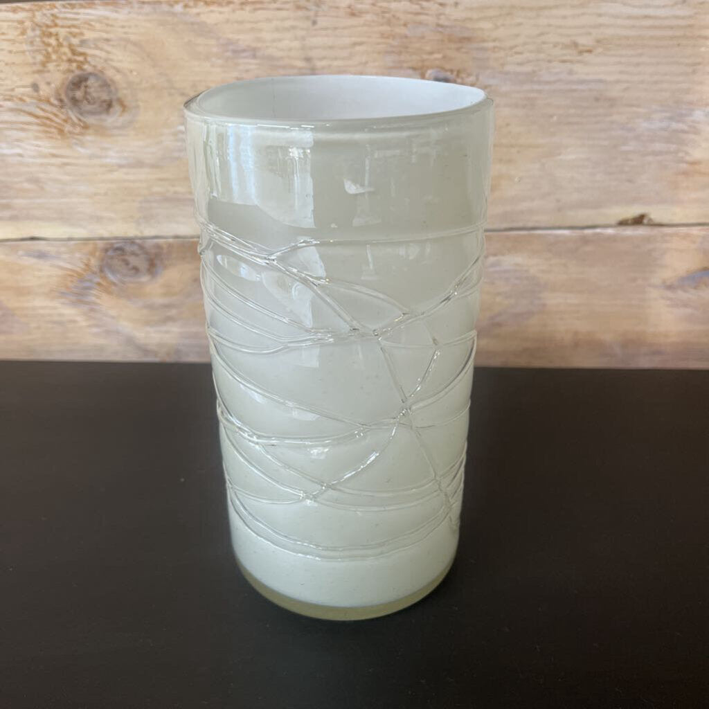 WHITE VASE