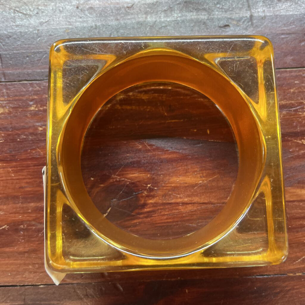 JEWELRY - BRACELET