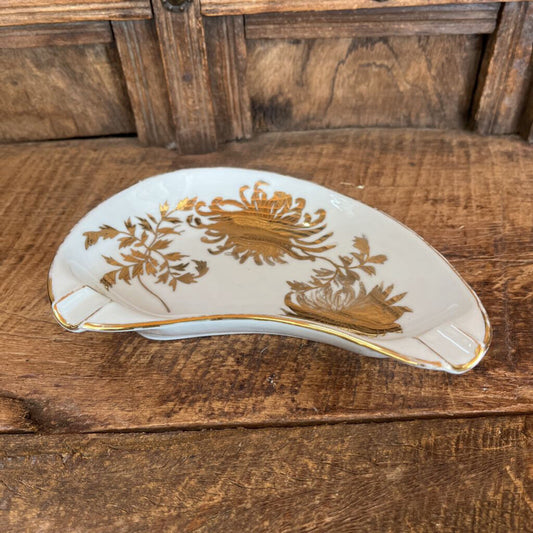 WHITE & GOLD ASHTRAY