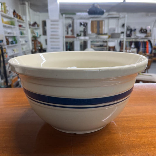 LARGE ROSEVILLE POTTERY BOWL