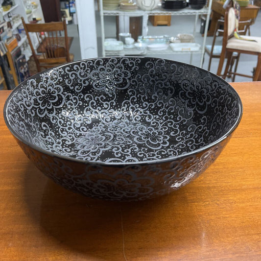 LARGE BLACK INTAGLIO CERAMIC BOWL