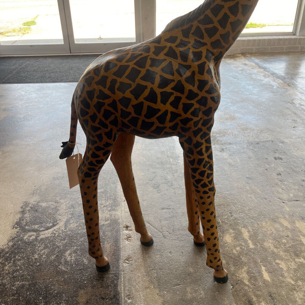 LEATHER GIRAFFE