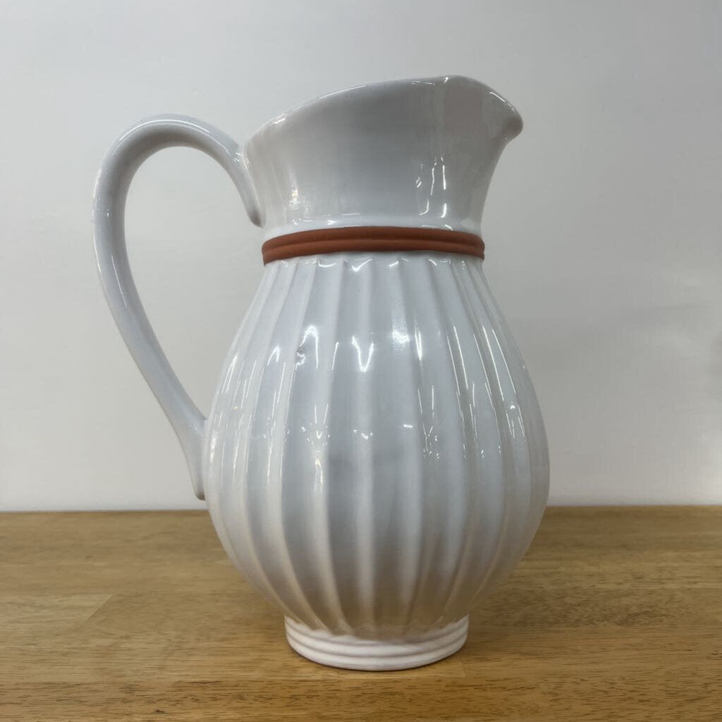 VINTAGE CERAMIC PITCHER MADE IN PORTUGAL