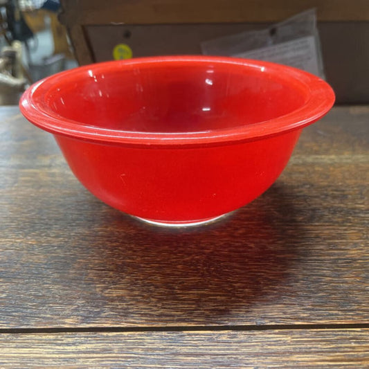 VINTAGE RED & CLEAR PYREX BOWL