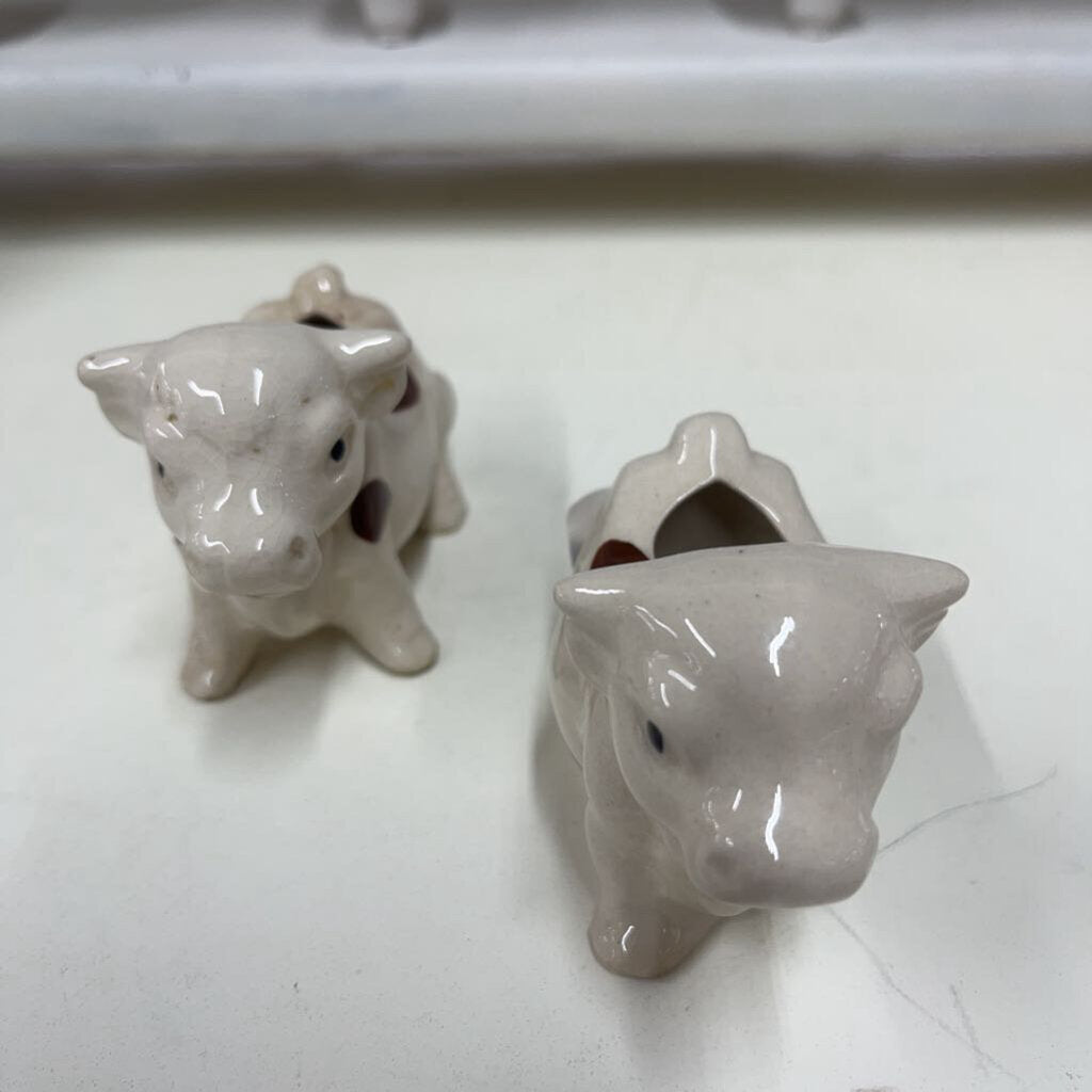 VINTAGE PAIR COW TOOTHPICK HOLDER-Thriftique Marketplace