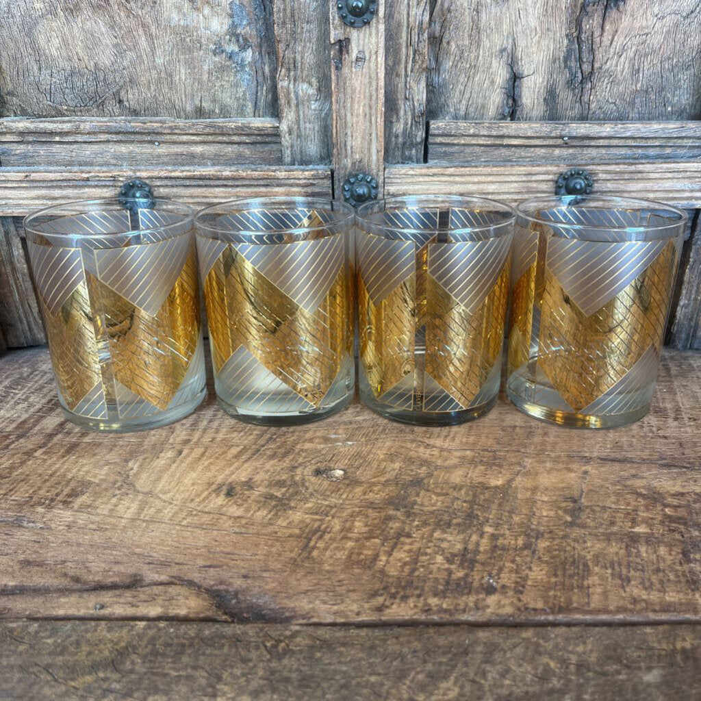 4 SIGNED CULVER CHEVRON MID CENTURY 22K GOLD COCKTAIL GLASSES (STORE LOCATED AT 2114 PASS ROAD, GULFPORT, MS)