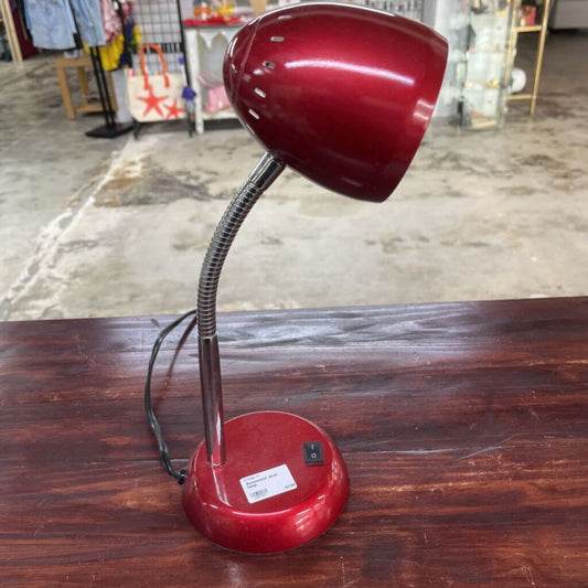 GOOSENECK DESK LAMP