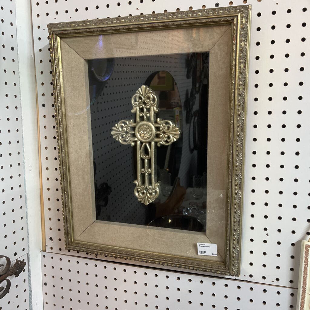 FRAMED CROSS