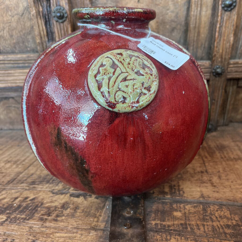 RED ROUND VASE (*)