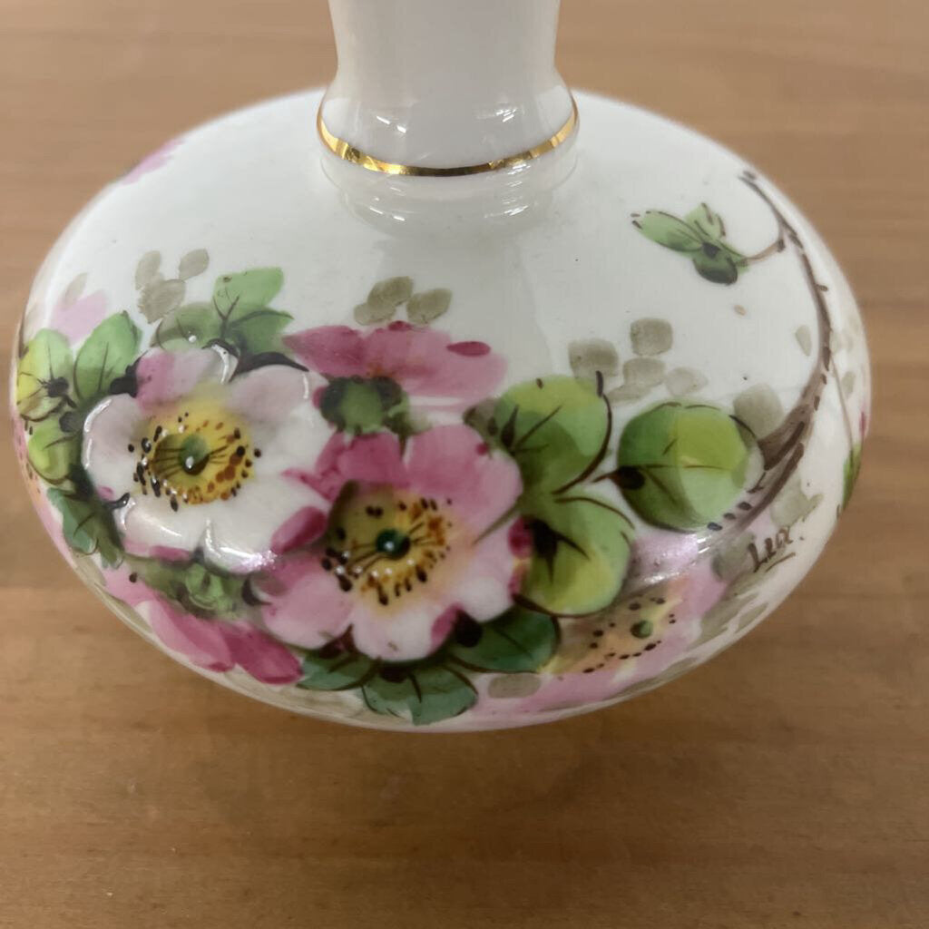 VINTAGE WEISLEY CHINA VASE