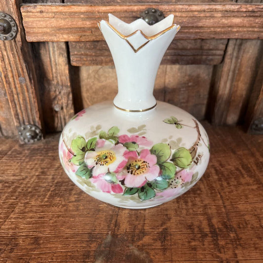 VINTAGE WEISLEY CHINA VASE