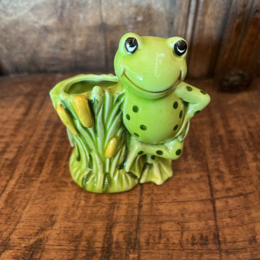 JOSEPH ORIGINALS FROG TOOTHPICK HOLDER