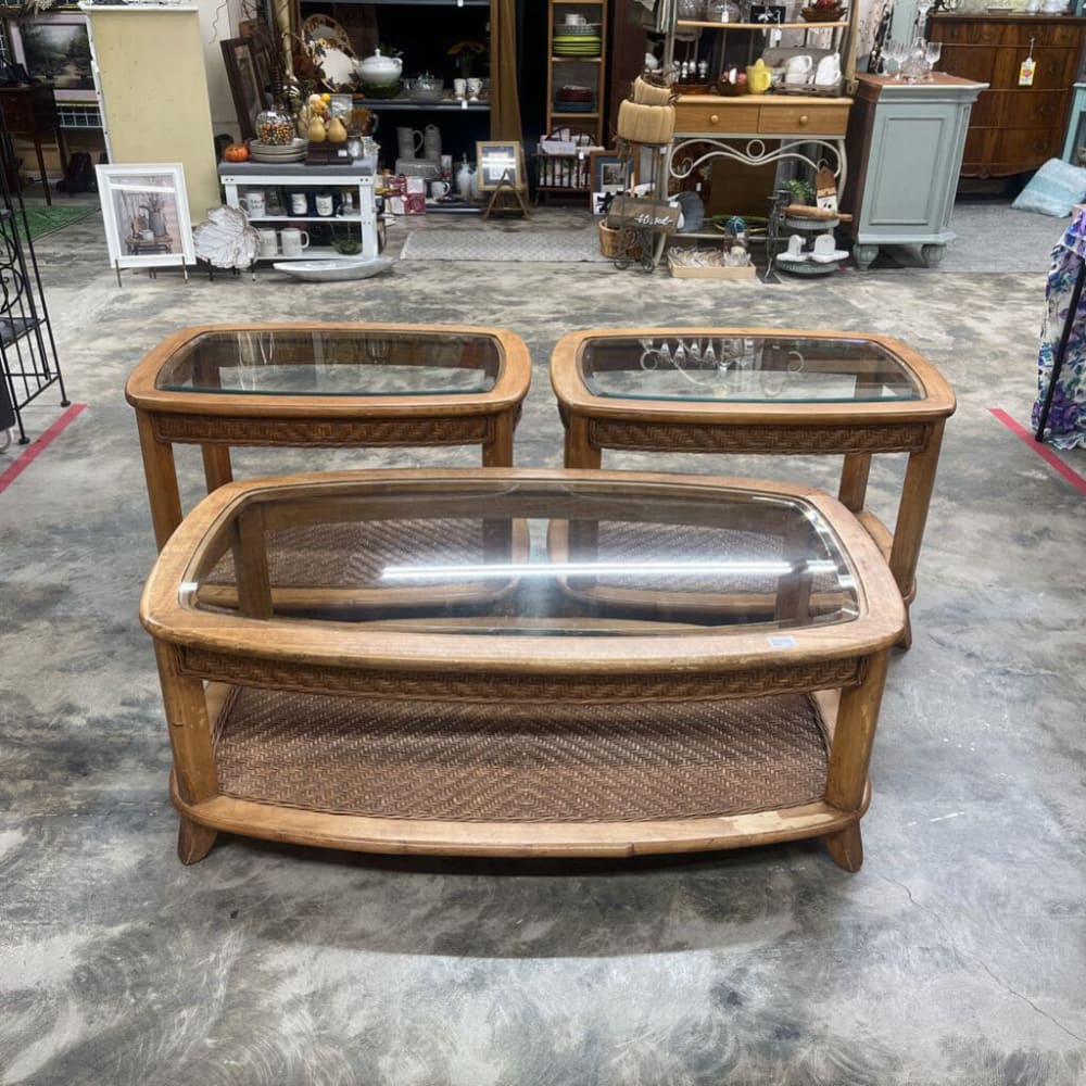 VINTAGE 3 PC SET WOOD WOVEN BASE WITH GLASS TOP END TABLE SET