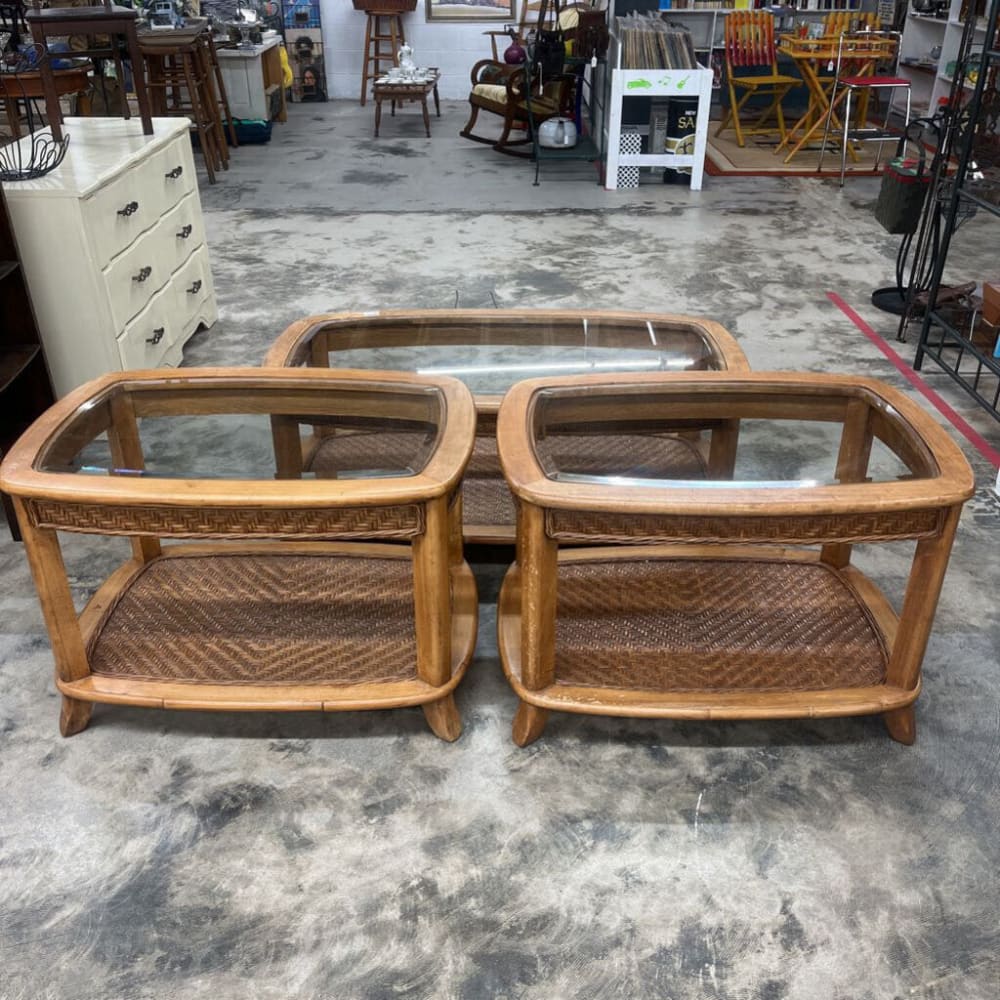 VINTAGE 3 PC SET WOOD WOVEN BASE WITH GLASS TOP END TABLE SET