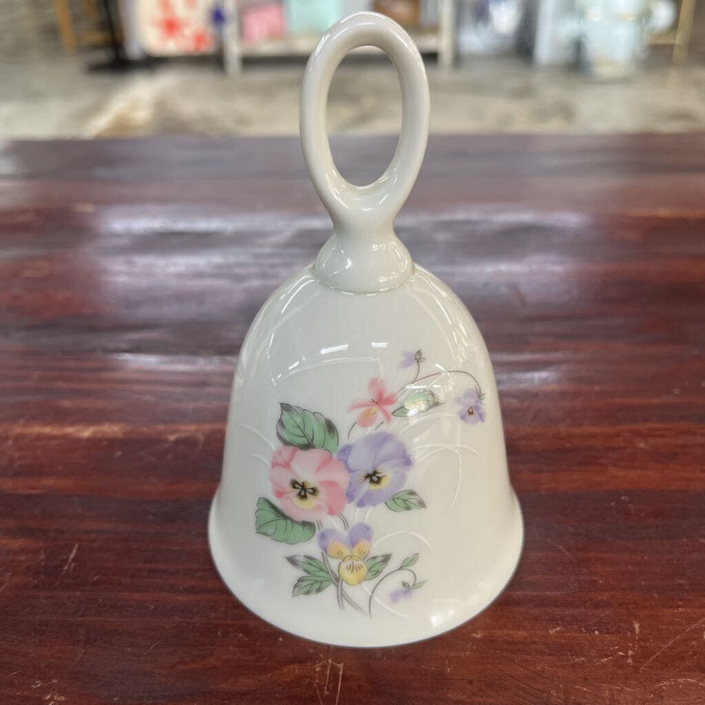 CERAMIC BELL WITH PANSIES