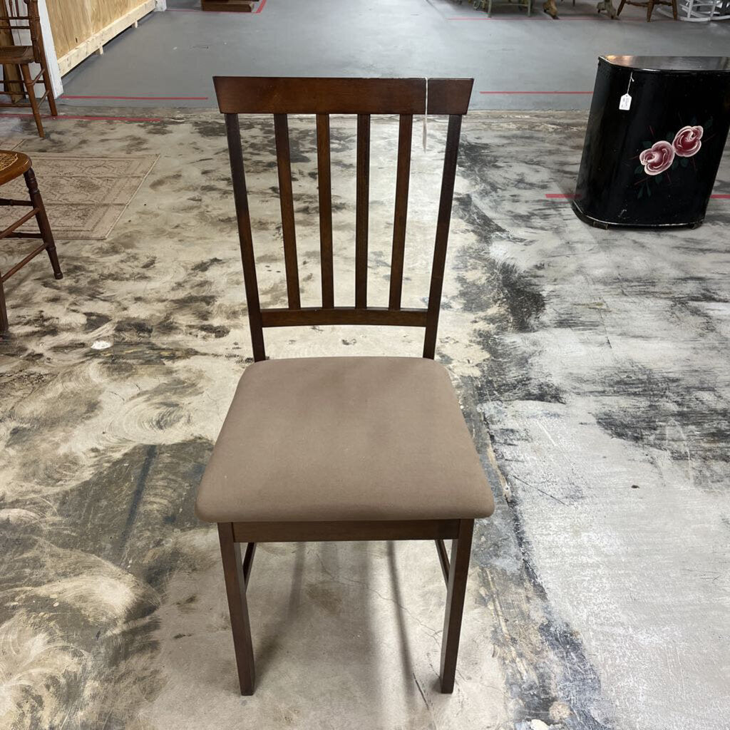 STRAIGHT CHAIR-Thriftique Marketplace