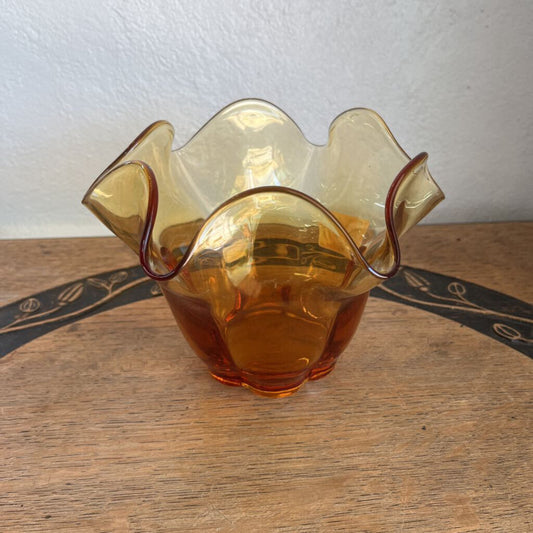 AMBER FLUTED BOWL