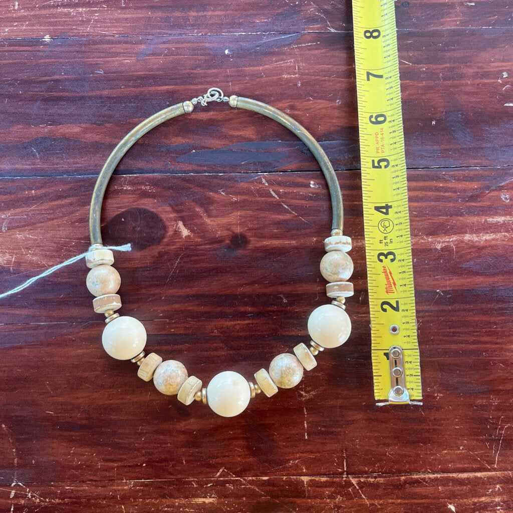 WOOD BEAD NECKLACE