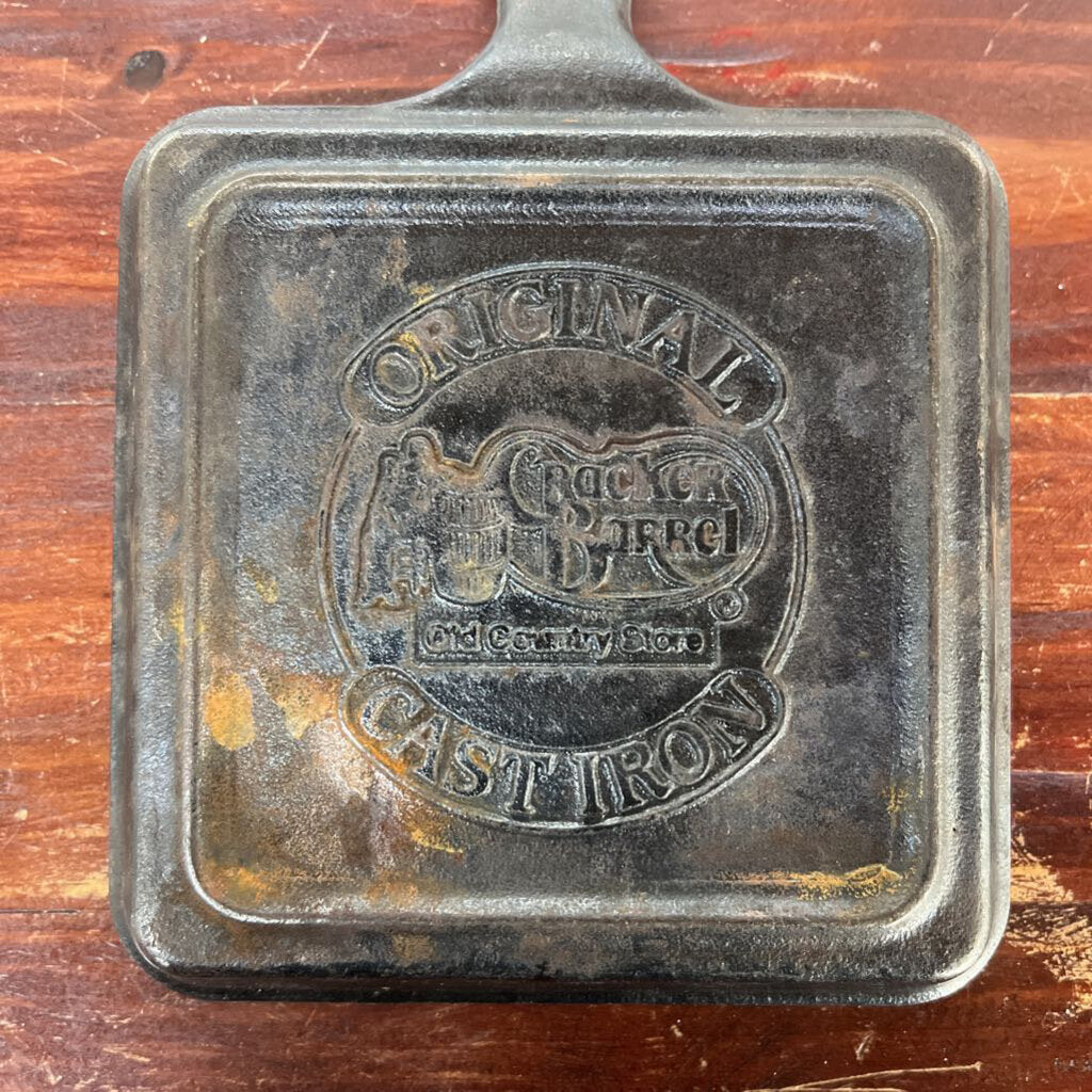 Thriftique Marketplace-CRACKER BARREL CAST IRON MINI SQUARE PAN