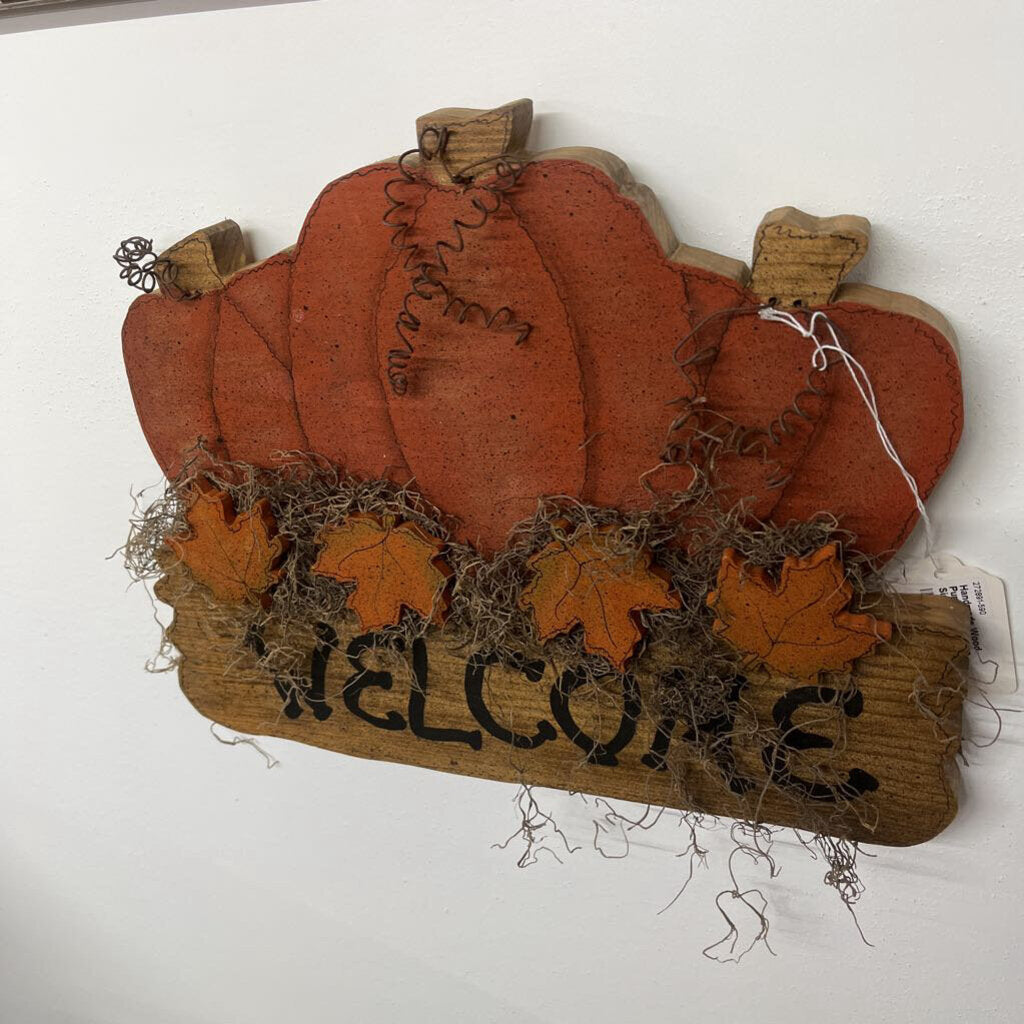 HANDMADE WOOD PUMPKIN WELCOME SIGN