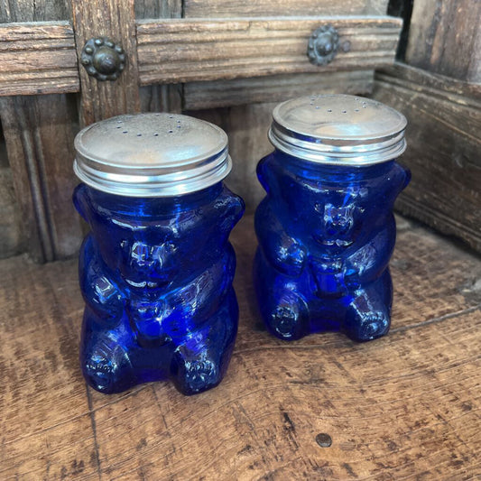 VINTAGE COBALT BLUE HONEY BEAR SALT & PEPPER SHAKERS