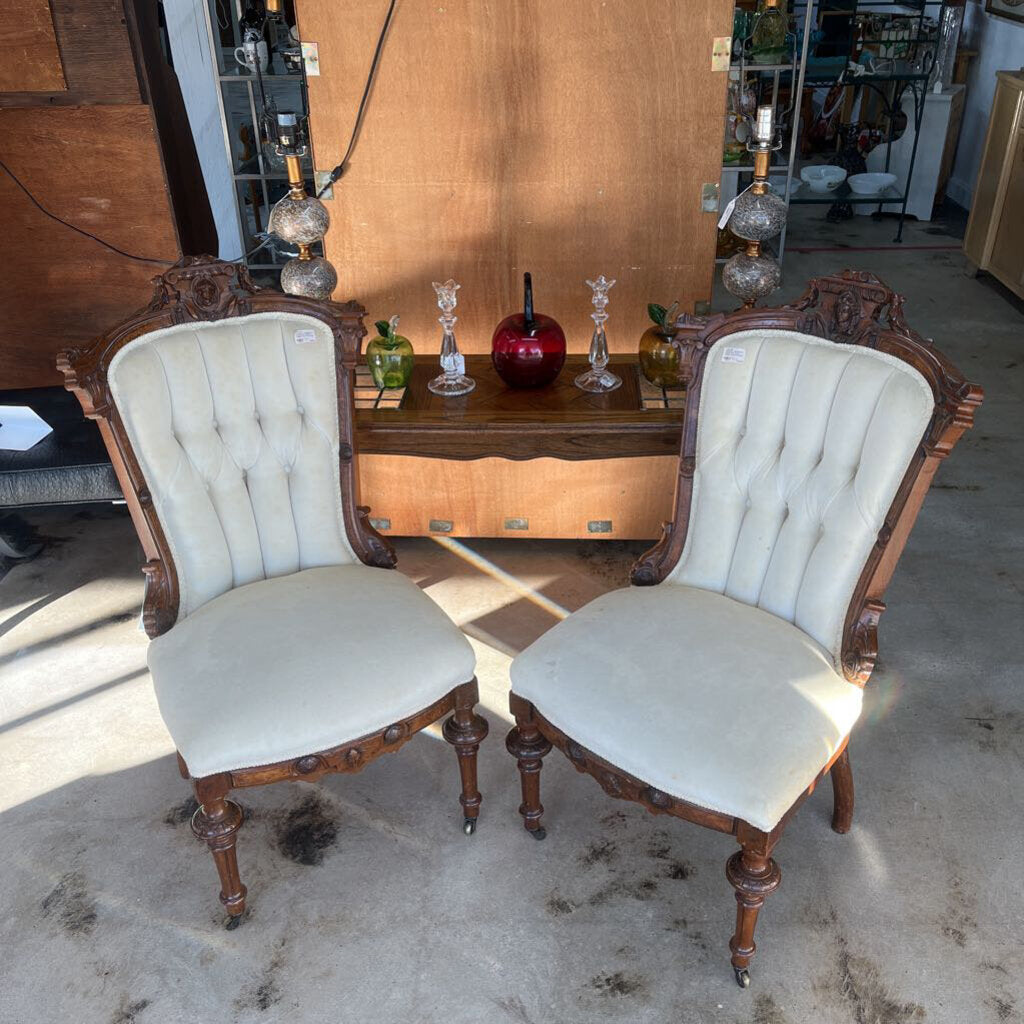 VICTORIAN RENAISSANCE WALNUT SIDE CHAIRS WITH ORNATE JENNY LIND MEDALLION - PLEASE READ DESCRIPTION