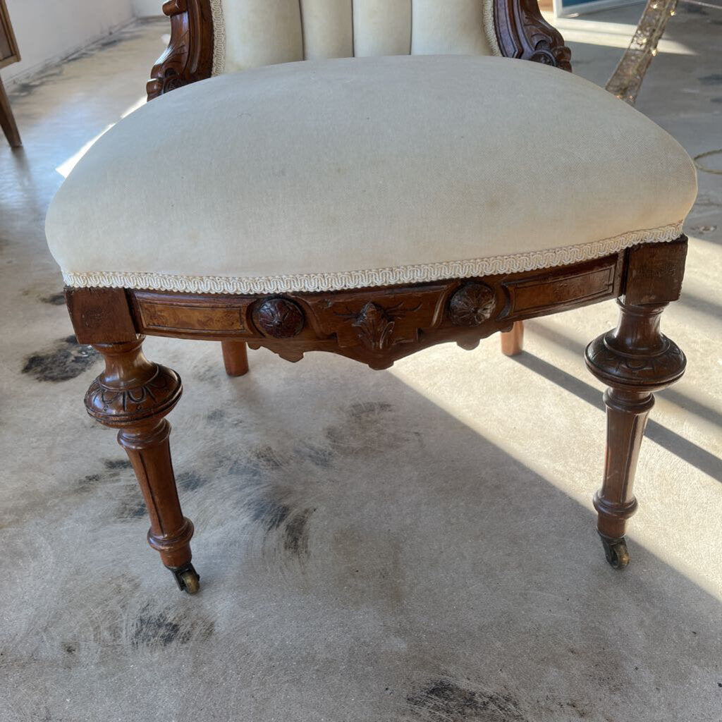 VICTORIAN RENAISSANCE WALNUT SIDE CHAIRS WITH ORNATE JENNY LIND MEDALLION - PLEASE READ DESCRIPTION