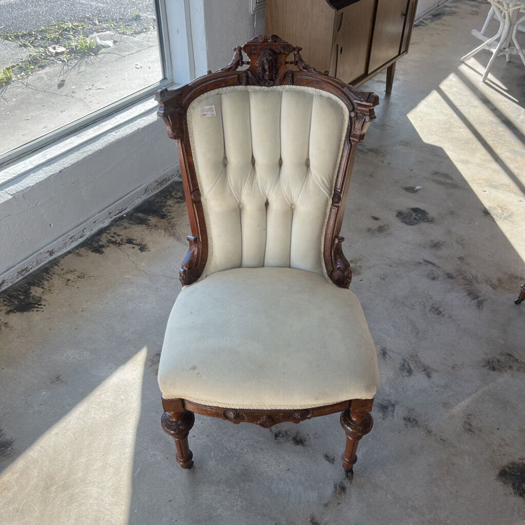 VICTORIAN RENAISSANCE WALNUT SIDE CHAIRS WITH ORNATE JENNY LIND MEDALLION - PLEASE READ DESCRIPTION