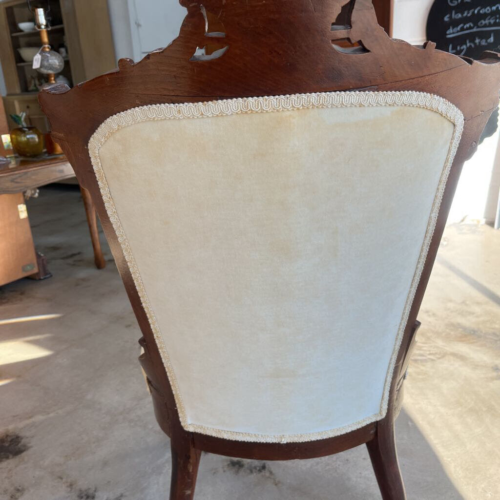 VICTORIAN RENAISSANCE WALNUT SIDE CHAIRS WITH ORNATE JENNY LIND MEDALLION - PLEASE READ DESCRIPTION