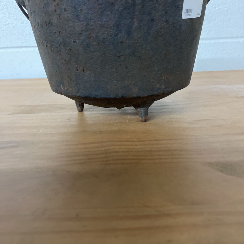 Thriftique Marketplace-CAST IRON FLOWER POT