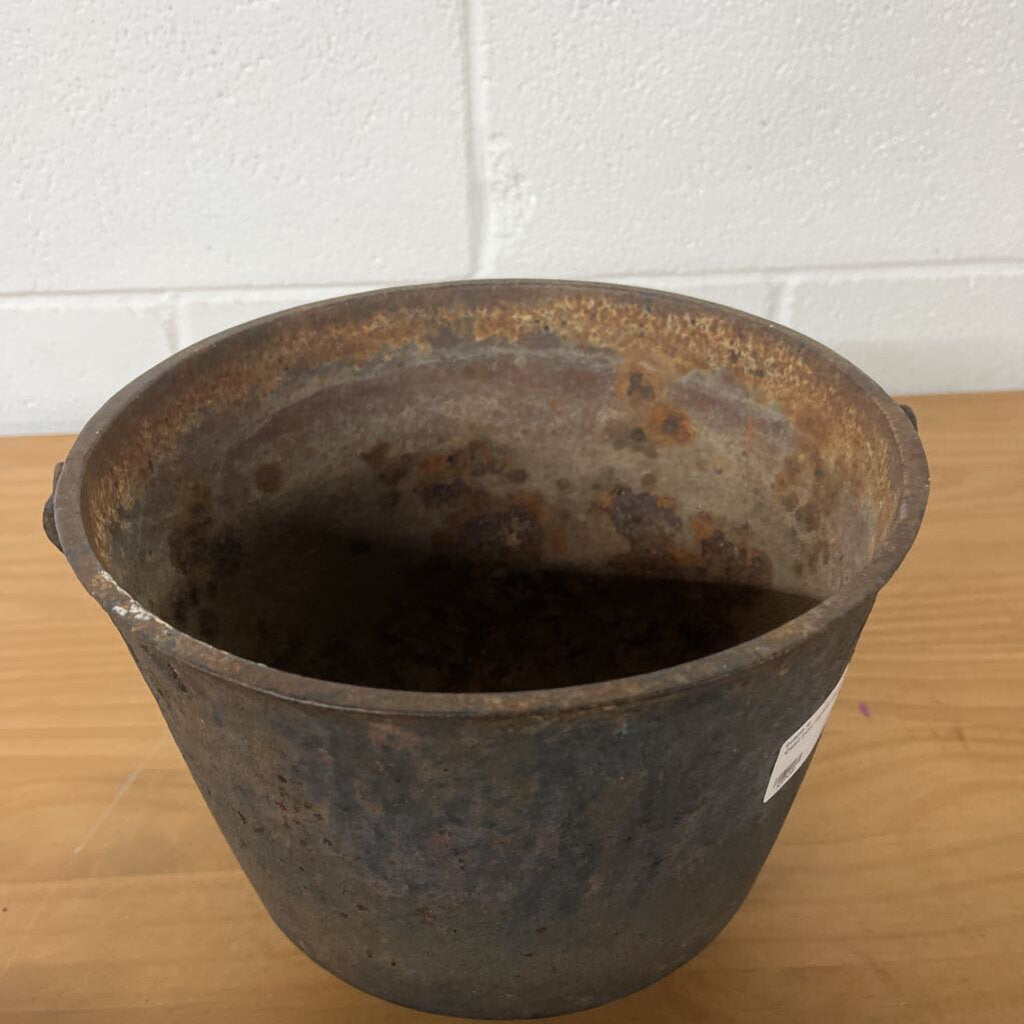 Thriftique Marketplace-CAST IRON FLOWER POT