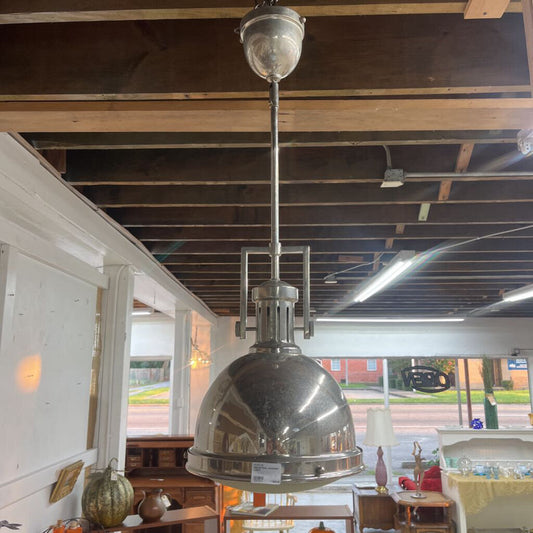 INDUSTRIAL HANGING LIGHT