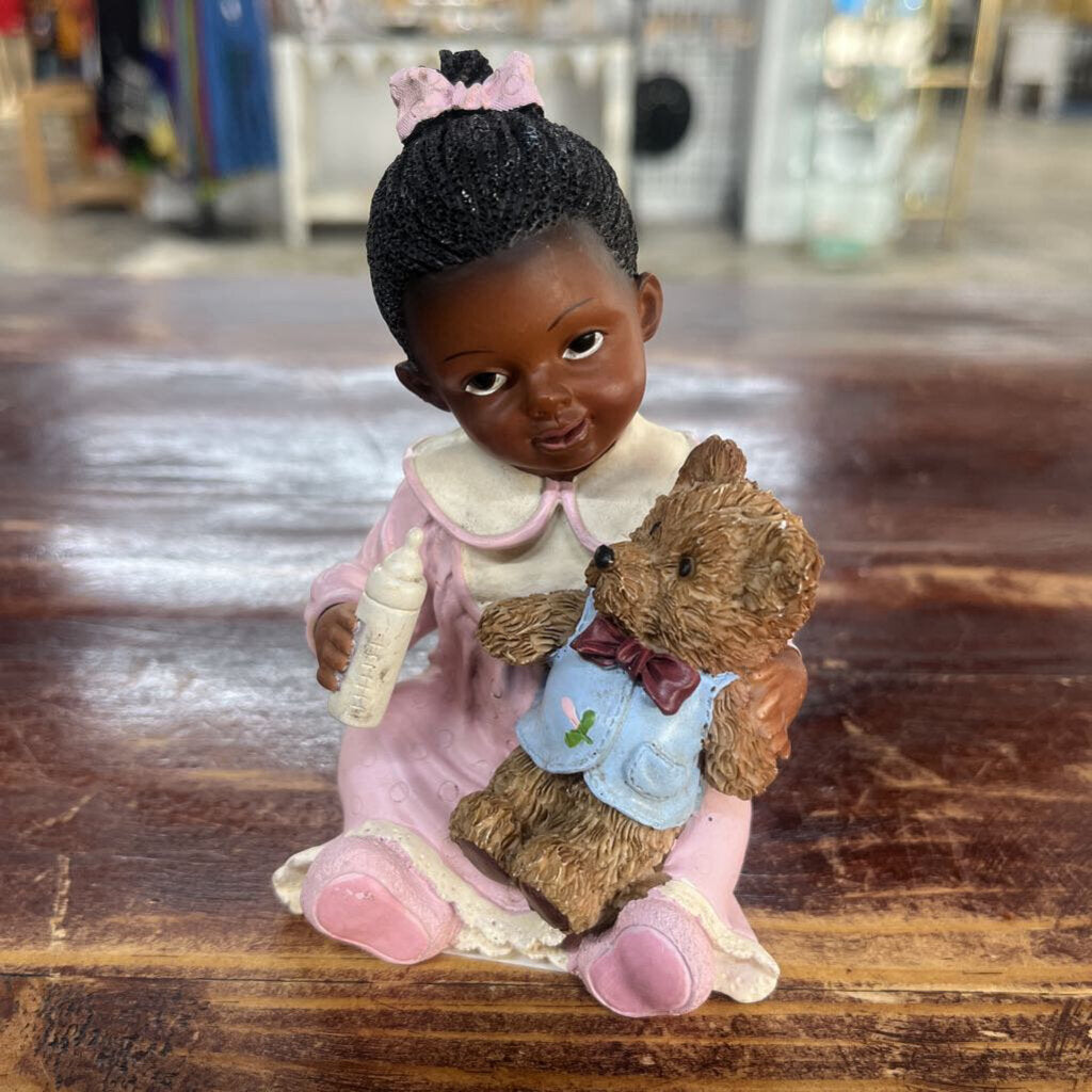 VINTAGE FIGURINE - LITTLE GIRL WITH TEDDY BEAR