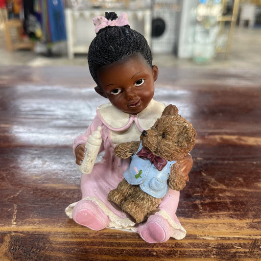 VINTAGE FIGURINE - LITTLE GIRL WITH TEDDY BEAR