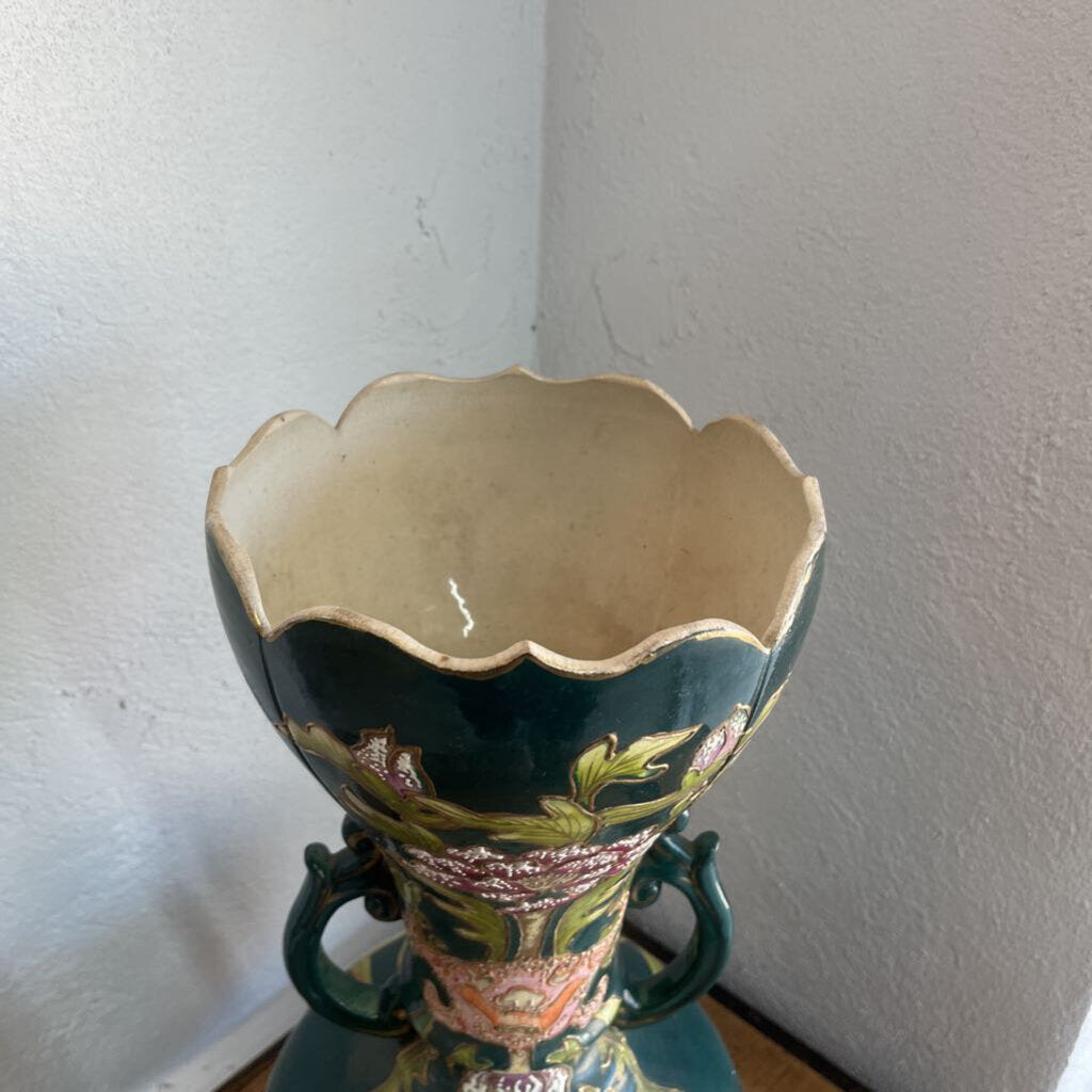 SATSUMA VASE