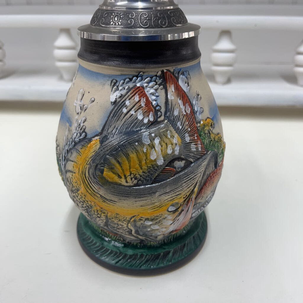 VINTAGE PEWTER PIKE FISHERMAN BEER STEIN