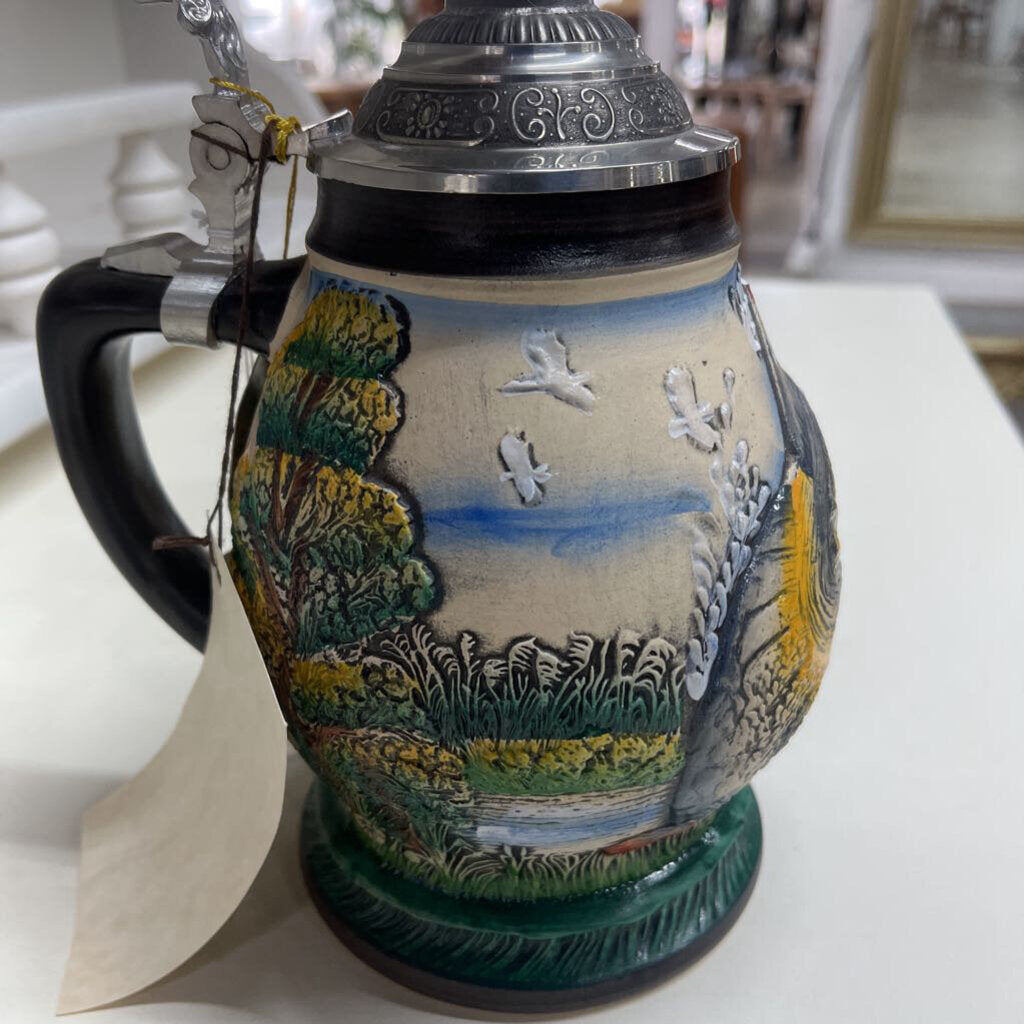 VINTAGE PEWTER PIKE FISHERMAN BEER STEIN