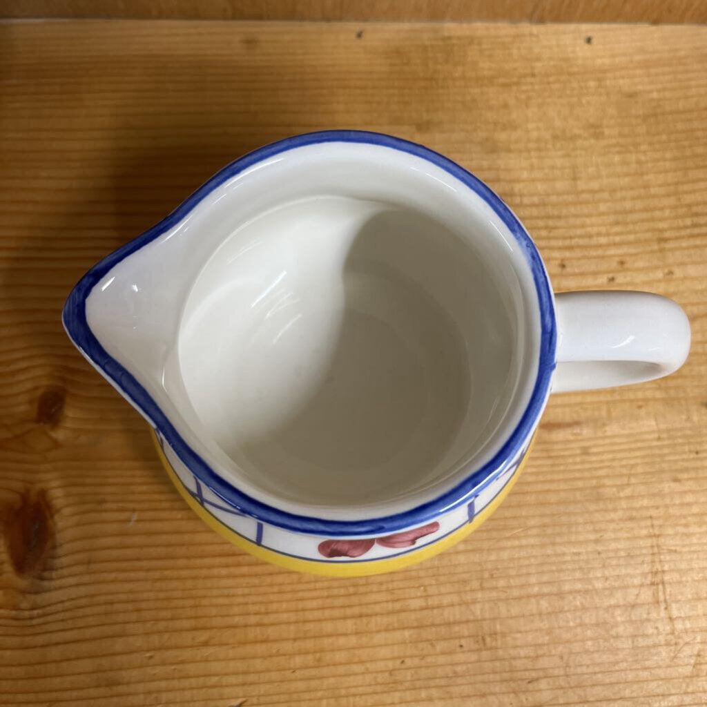 CIC YELLOW BLUE CREAMER